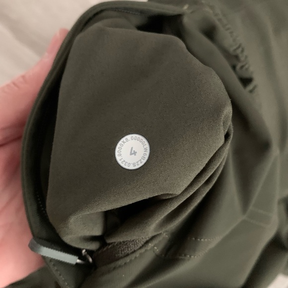 Lululemon Cropped Adapted State Joggers 4 - Picture 7 of 9